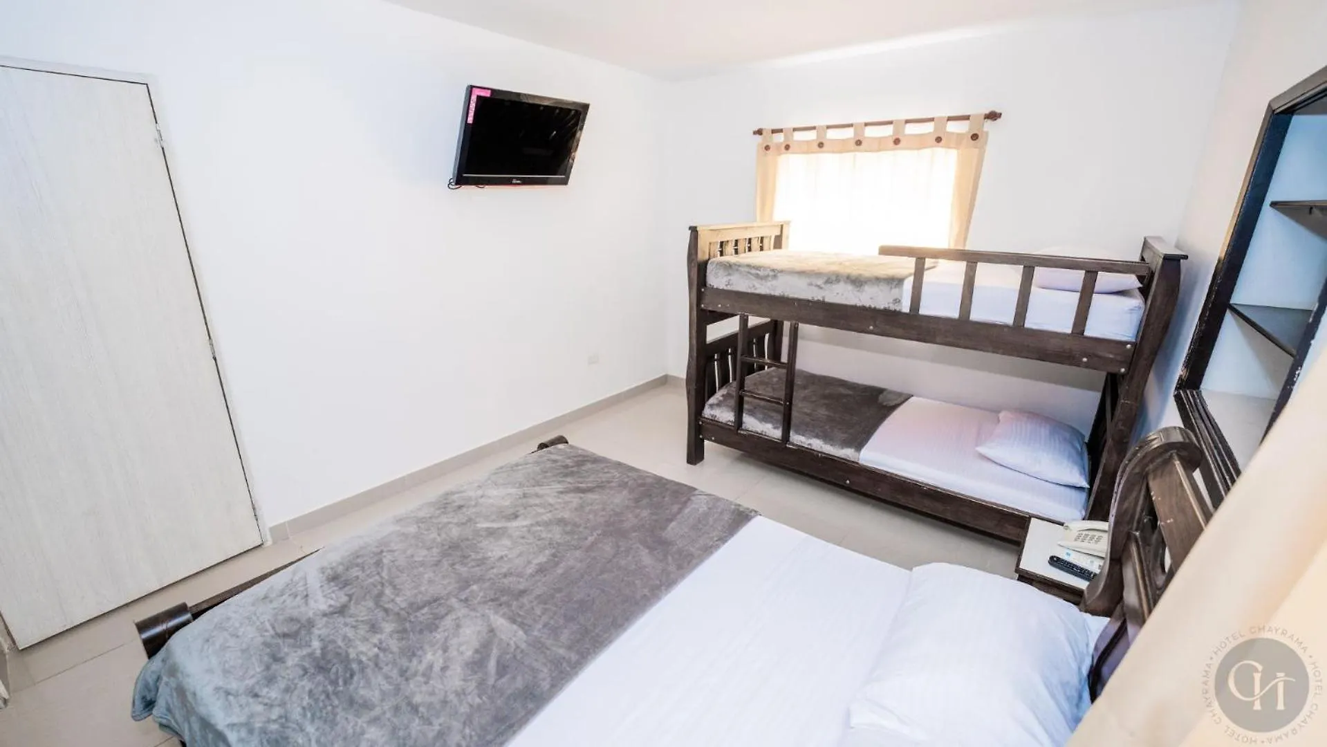 Hotel Chayrama Santa Marta